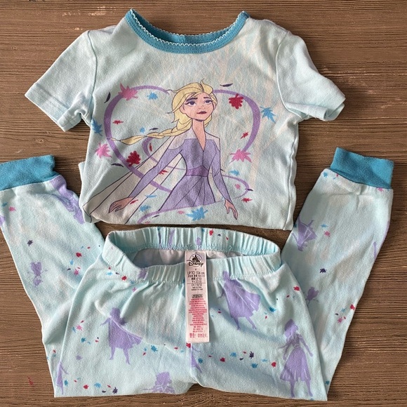 Disney Frozen Pajama Set Blue Elsa Print - Picture 1 of 6